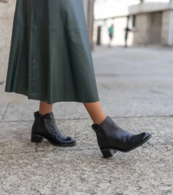 Botas Misha Preto